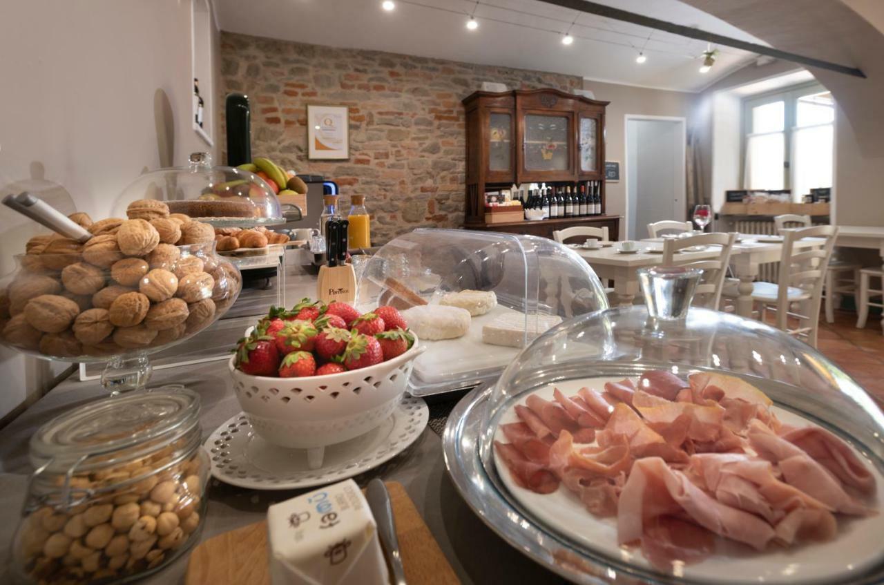 Cascina Meriame Serralunga d'Alba Bagian luar foto